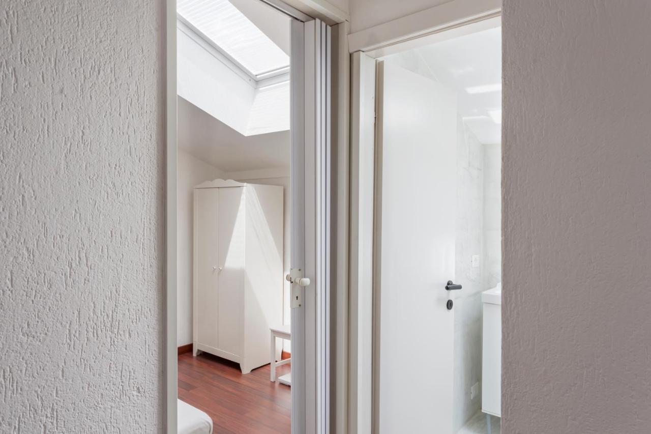 1 Bedroom & 1 Living Room Apt - Duomo 5 Milan Luaran gambar